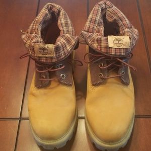 Men's Timberland plaid roll top boots